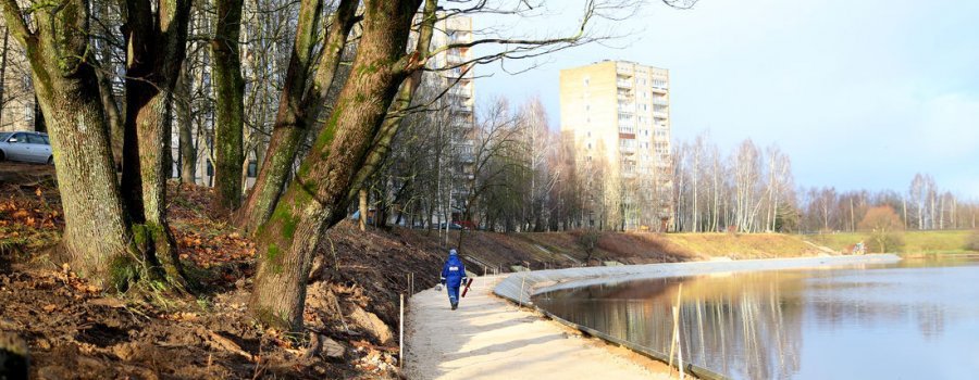 Kā norit jaunās promenādes būvniecība Juglā