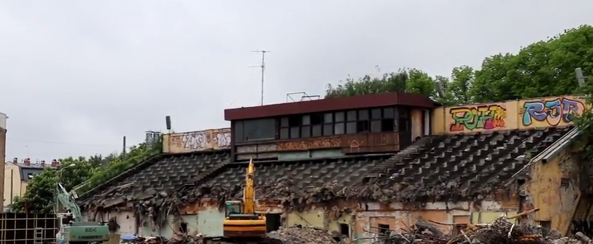 Видео: Стадион на Кр.Барона: идет снос зданий (видео)