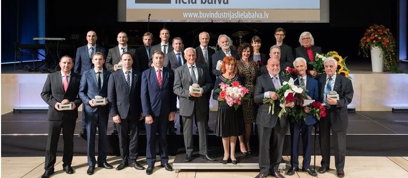 FOTO UN REZULTĀTI: Nosaukti valtstī augstākā nozares apbalvojuma “BŪVINDUSTRIJAS LIELĀ BALVA” - “PAMATAKMENS” SAŅĒMĒJI