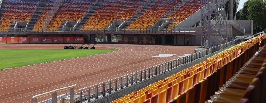 Atklāts atjaunotais Daugavas stadions