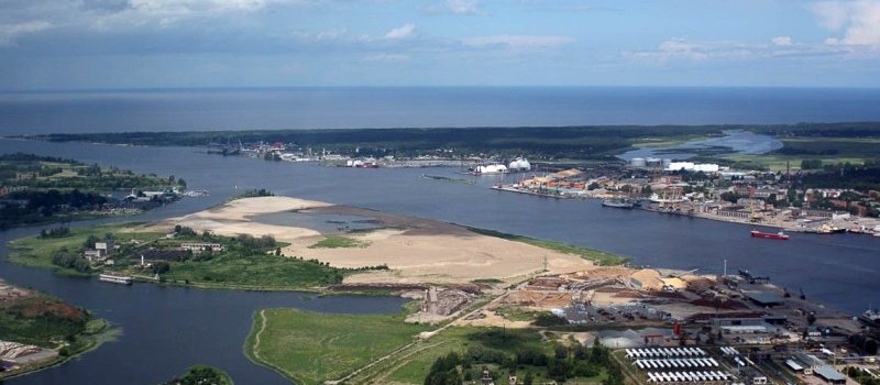Rīgas brīvosta: Krievu salā panākts būtisks progress papildu infrastruktūras un ogļu kraušanas tehnoloģiju izbūvē
