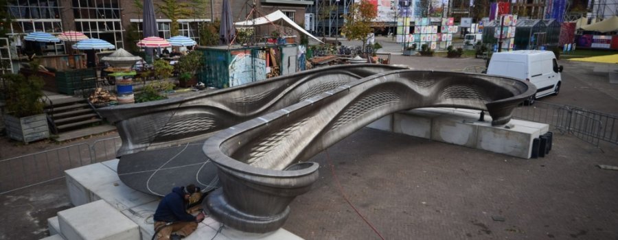 Pabeigts pasaulē pirmais 3D drukātais tērauda tilts