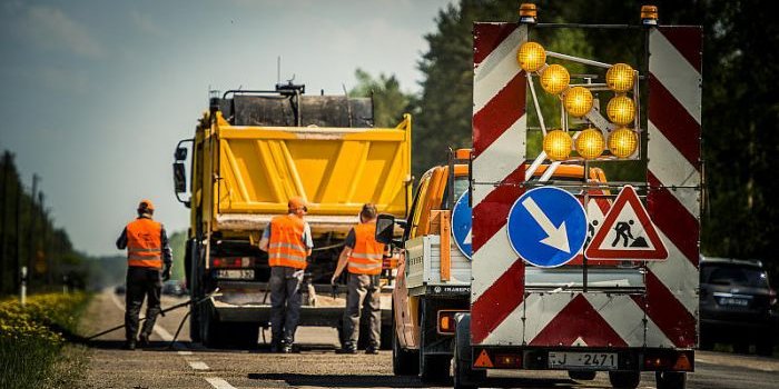 Siguldas novadā sākas ceļa Garkalne-Alauksts atjaunošanas darbi