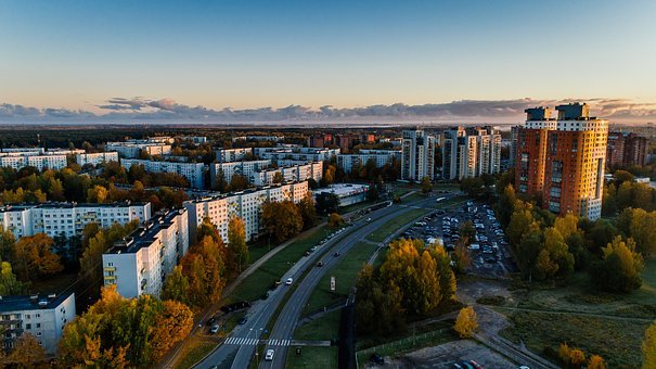 Rīgas pilsētas arhitekts: Vairums galvaspilsētas iedzīvotāju dzīvo 21.gadsimtam neatbilstošā vidē