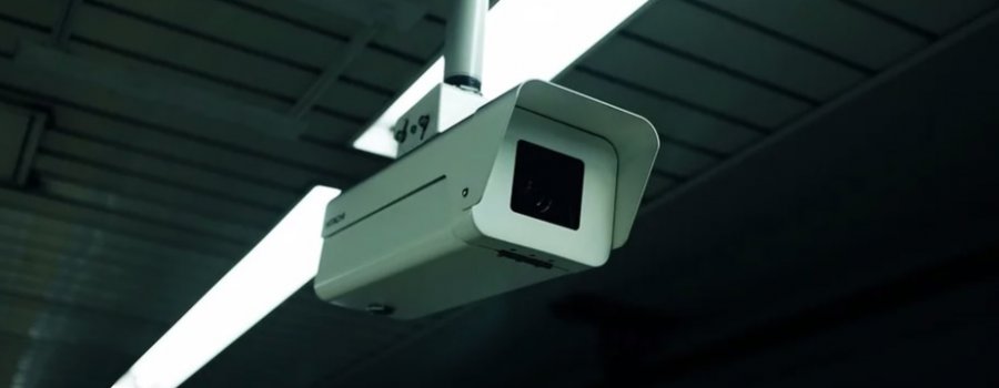 Rīdzinieki jautā: kā var uzstādīt videonovērošanas kameras savā kāpņu telpā?