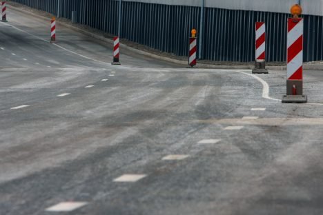 Sākušies seguma atjaunošanas būvdarbi uz autoceļa Talsi-Dundaga-Mazirbe