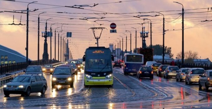 Rīgas un Pierīgas sabiedriskā transporta sistēmas reformai paredzēts piesaistīt 295 miljonus eiro