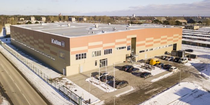 iCotton nodod ekspluatācijā jaunu rūpnīcu Liepājā