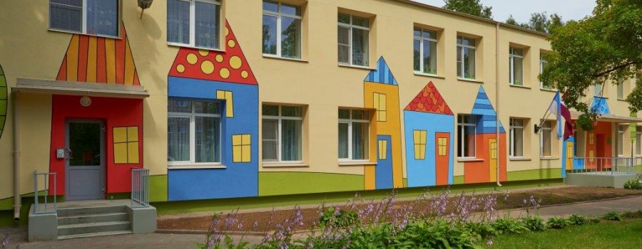 Rīgas dome plāno īstenot investīciju projektus piecās skolās un 18 bērnudārzos