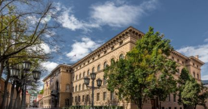 Saeima pieņem nākamā gada valsts budžetu ar 3,3% deficītu